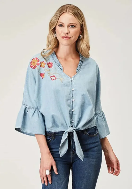 Roper Floral Applique (Denim) - Women's Cotton Shirt Trendy Tie-Front Short Shirt