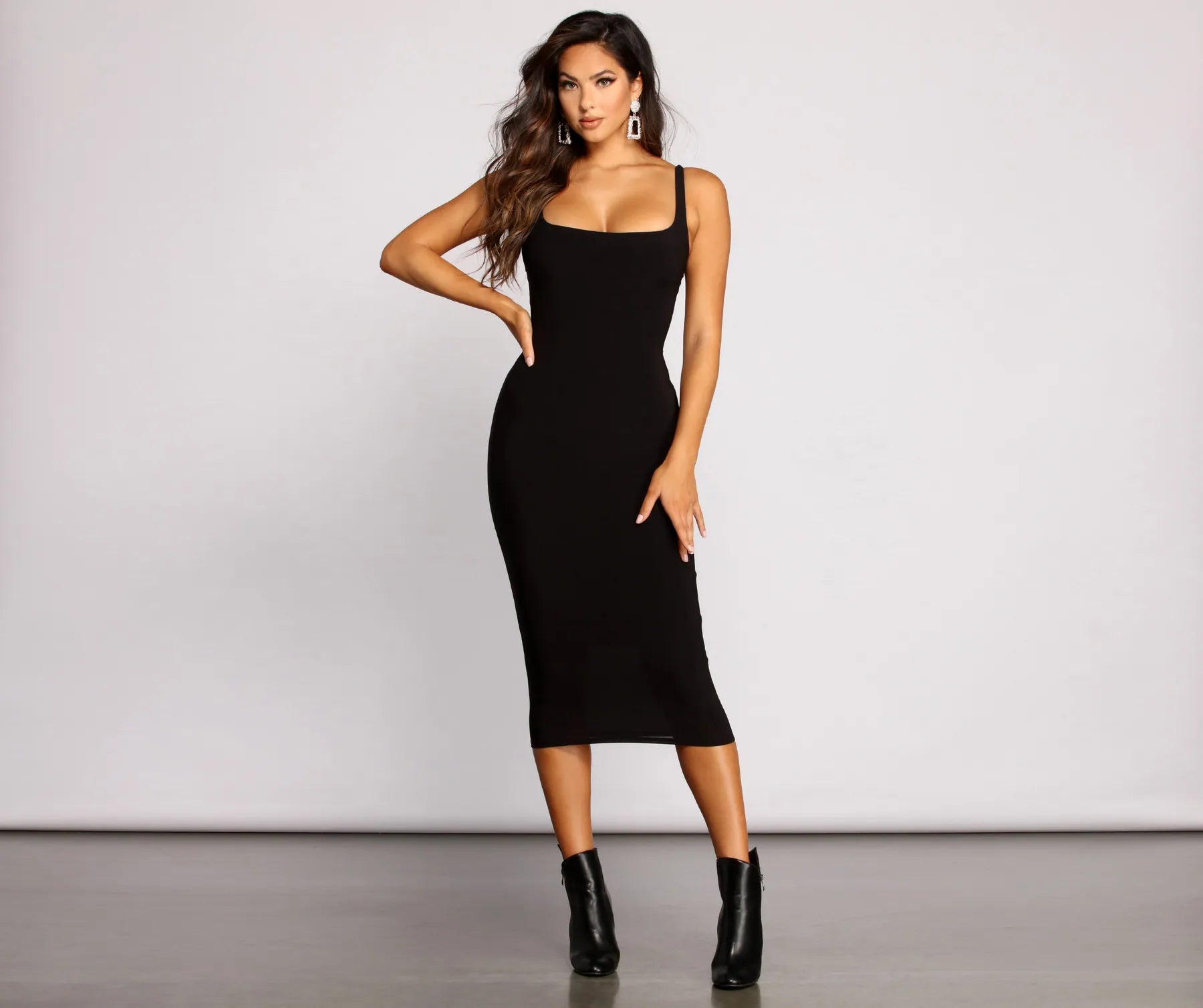 So Into You Basic Knit Midi Dress Elegant V-Neck Midi Dress