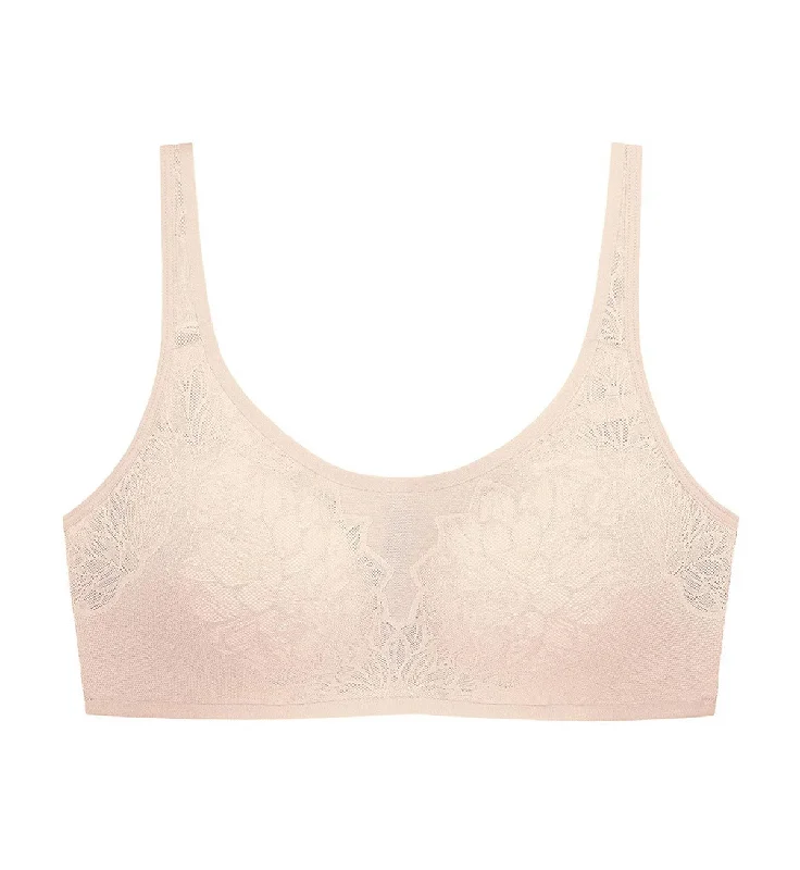 FIT SMART NON-WIRED PADDED BRA Stylish Lace Bralette